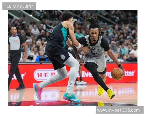 开拓者与马刺半场激战克林根表现出色杨瀚森贡献稳定尚帕尼状态回暖