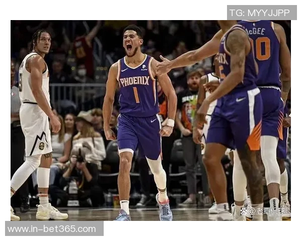 布克表示太阳队焕然一新全队已将上赛季的遗憾抛诸脑后